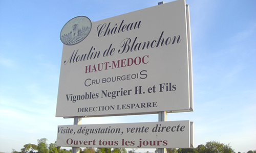 Visit-of-the-Moulin-de-Blanchon-castle