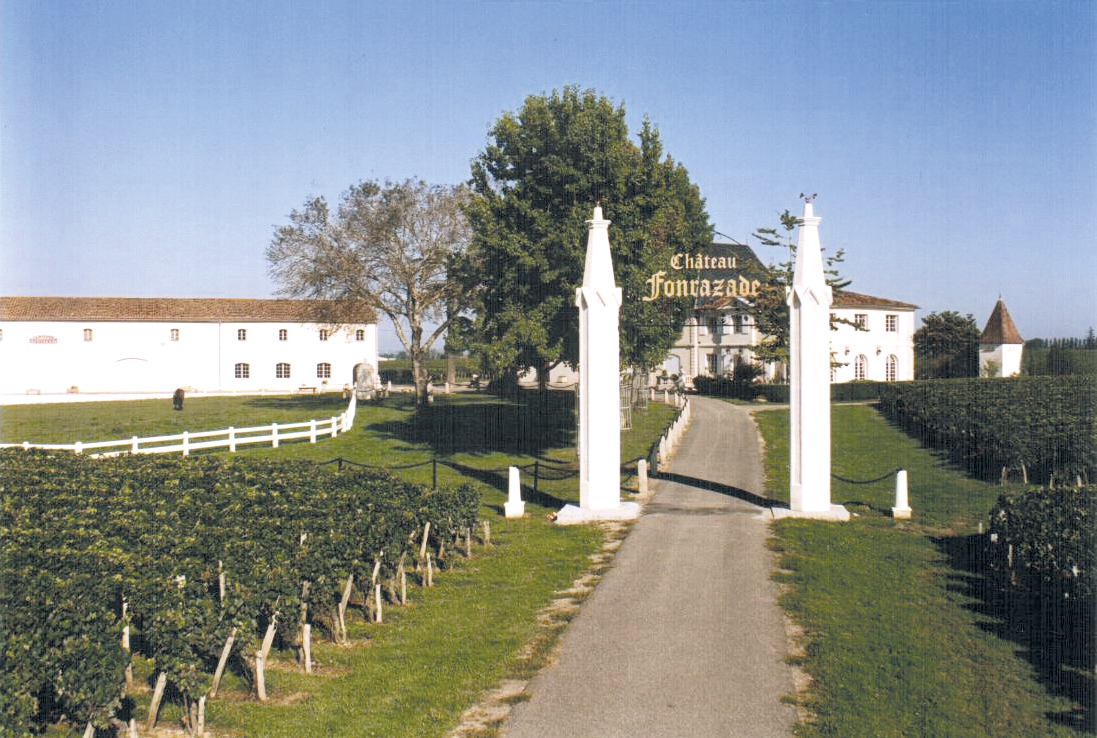 Visit-and-tasting-at-Château-Fonrazade