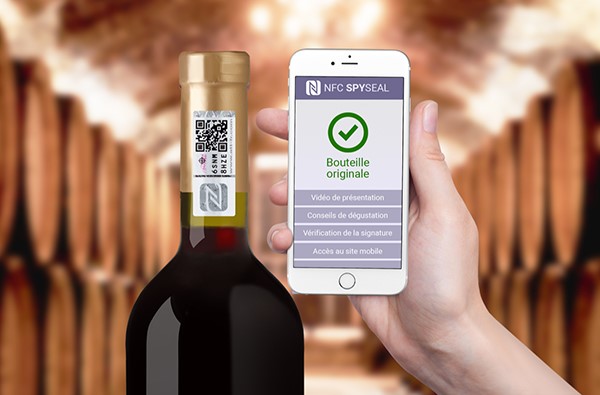Advanced Track & Trace dévoile sa solution d'étiquette connectée pour la protection des bouteilles de vin