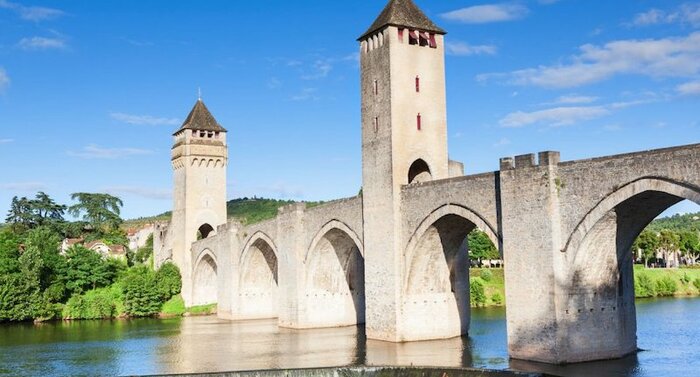 Pont Valentre Ville de Cahors Vins et gastronomie du sud ouest
